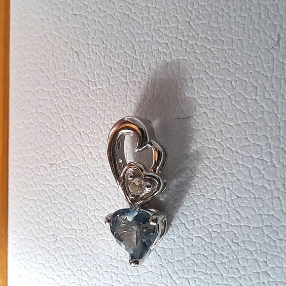 NWT Genuine Enhanced Aquamarine and Lab Created Diamond Stud Earrings - Picture 6 of 9